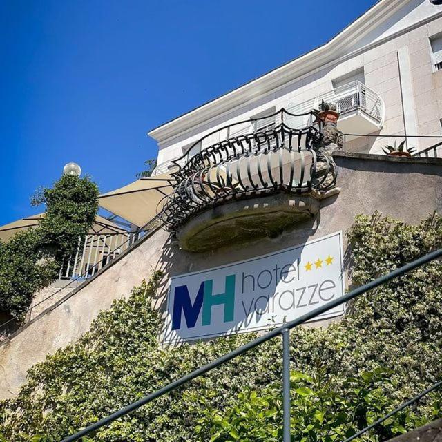 Mh Hotel Varraze Exterior foto
