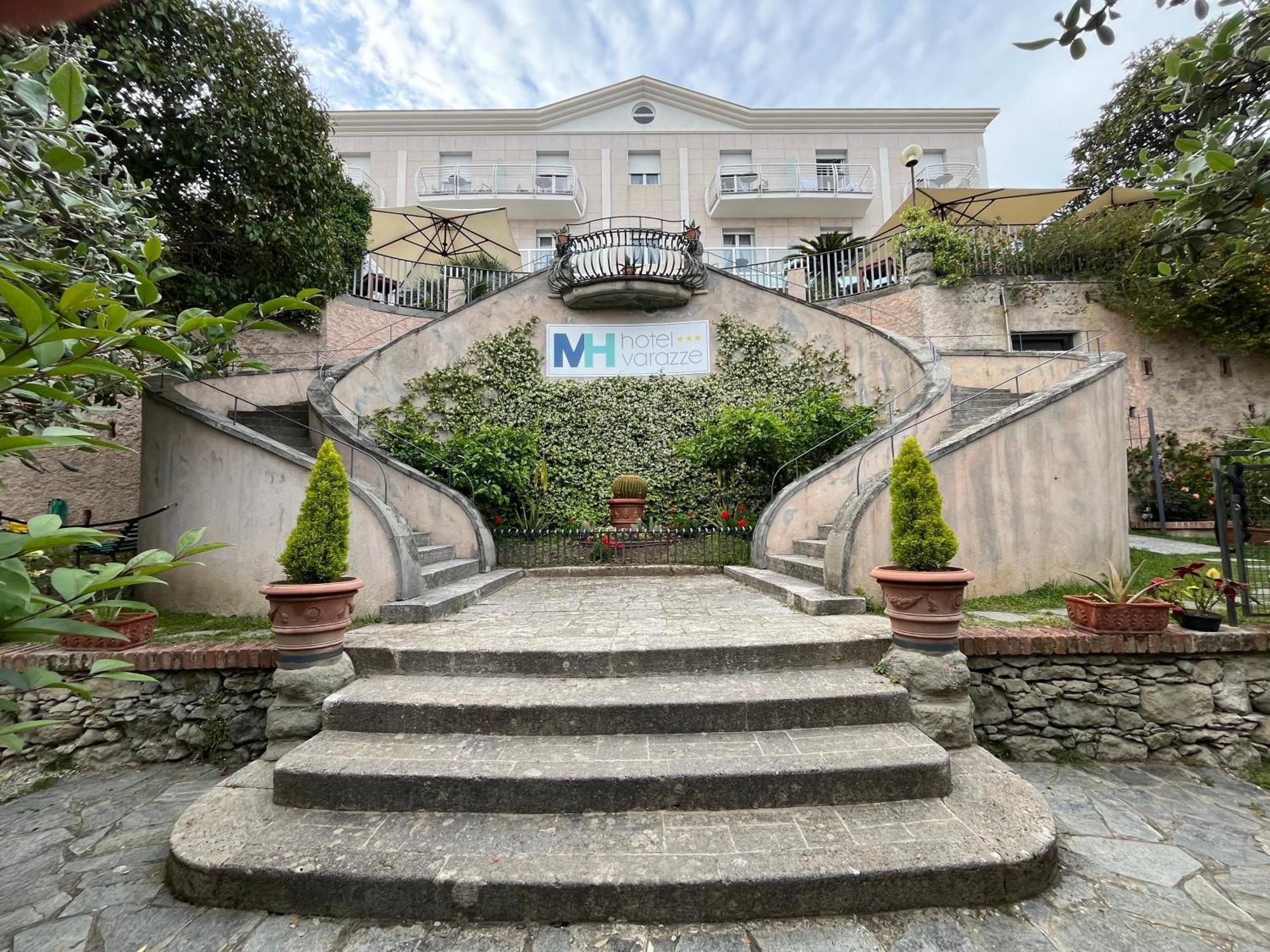 Mh Hotel Varraze Exterior foto