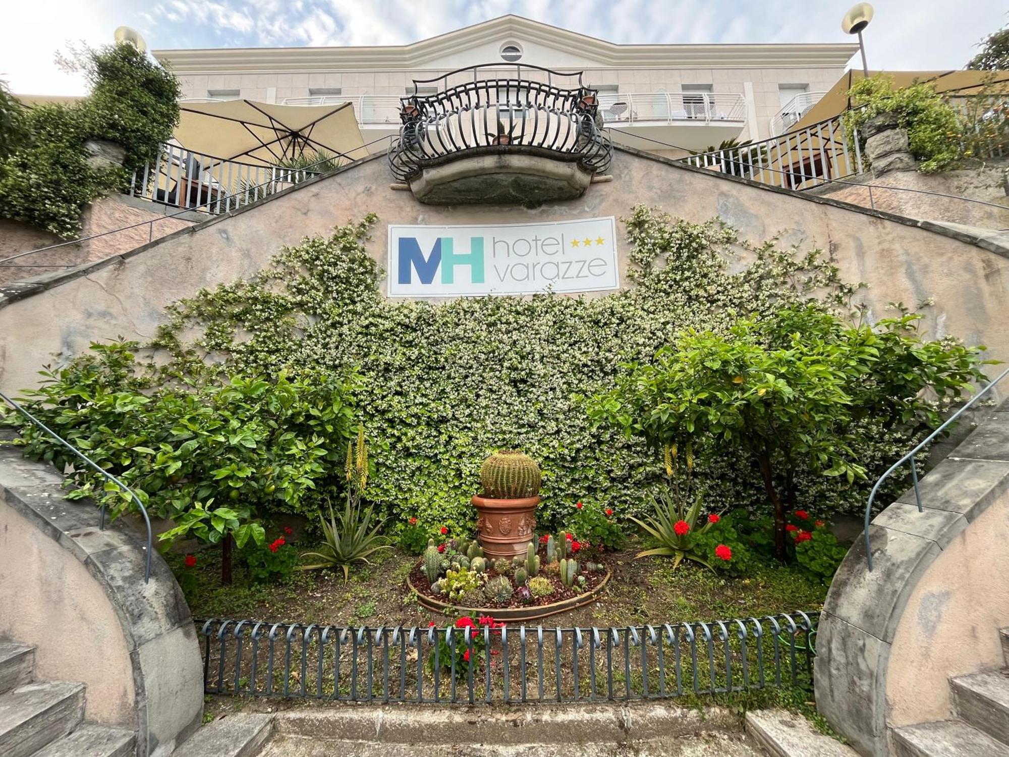 Mh Hotel Varraze Exterior foto